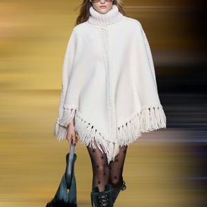 Banana Republic 100% ultra fine Merino wool poncho